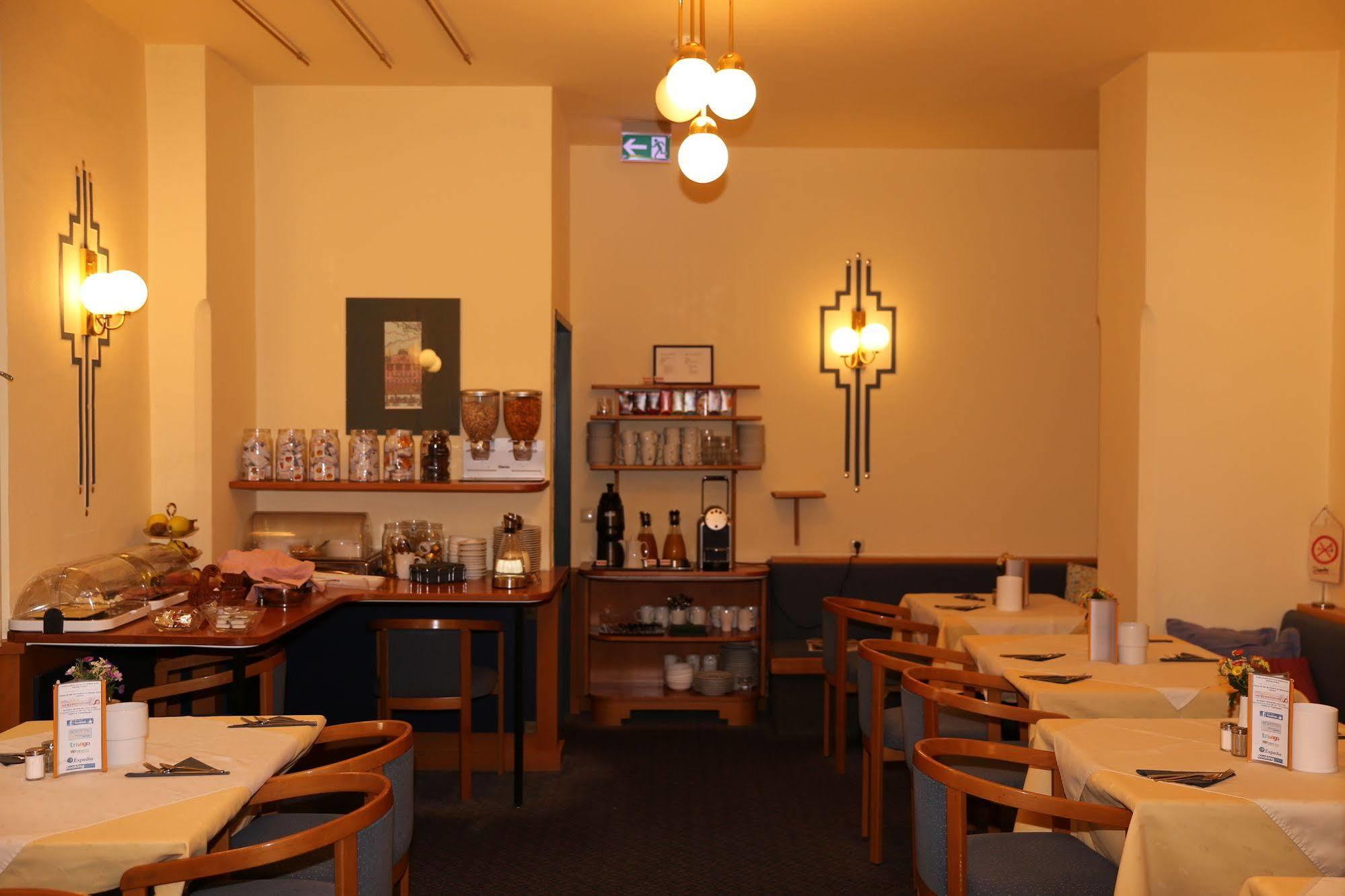 Hotel Am Schottenpoint 3*